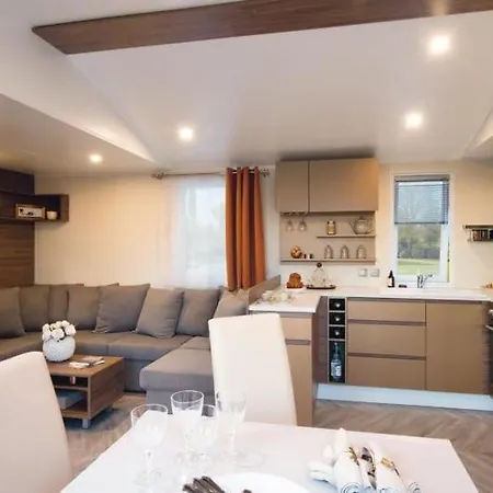 캠프장 Mobile-home Irm Luxe - 3 Ch Camping 4* A *